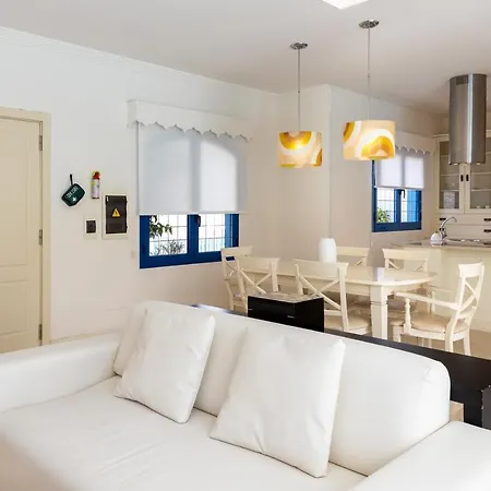 Willa 10.3 Corralejo