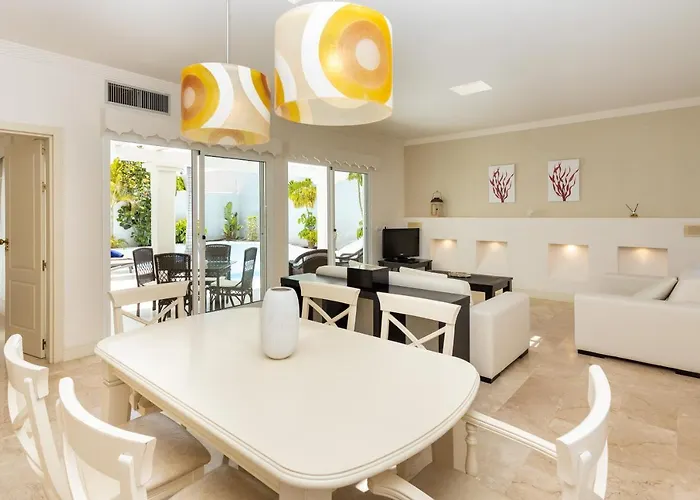 10.3 Villa Corralejo